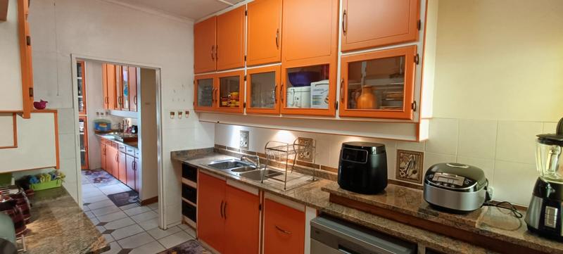 5 Bedroom Property for Sale in Queenstown Central Eastern Cape